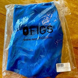 Figs Royal Blue Catarina One-Pocket Scrub Top + Zamora High waisted joggers NWT